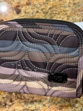 NWT Lugs Splits 2 Compact RFID Wallet Travel Small Money Coin Credit Card Holds